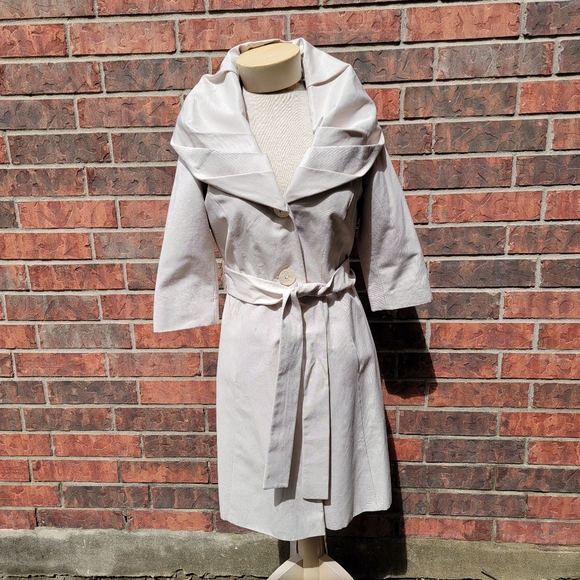 T TAHARI Callie Beige Belted Shawl Collar Trench Blazer Coat Sz Small - Picture 2 of 15